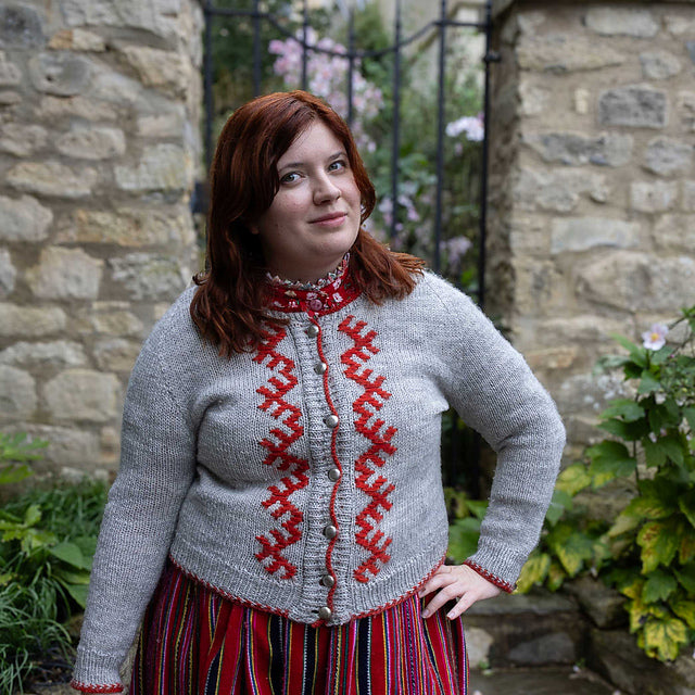 Sitsijakk by Aleks Byrd Yarn Bundle