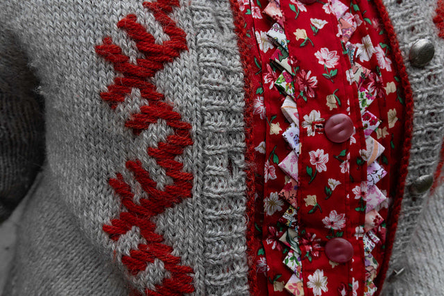 Sitsijakk by Aleks Byrd Yarn Bundle