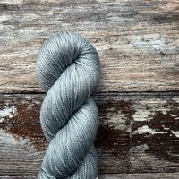 Magpie Fibers Swanky DK