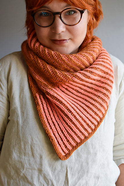 Townie Cowl by Sosu Knits Yarn Bundle