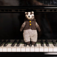 Chez Myrtil: More Seamless Friends to Knit and Love by Cinthia Vallet