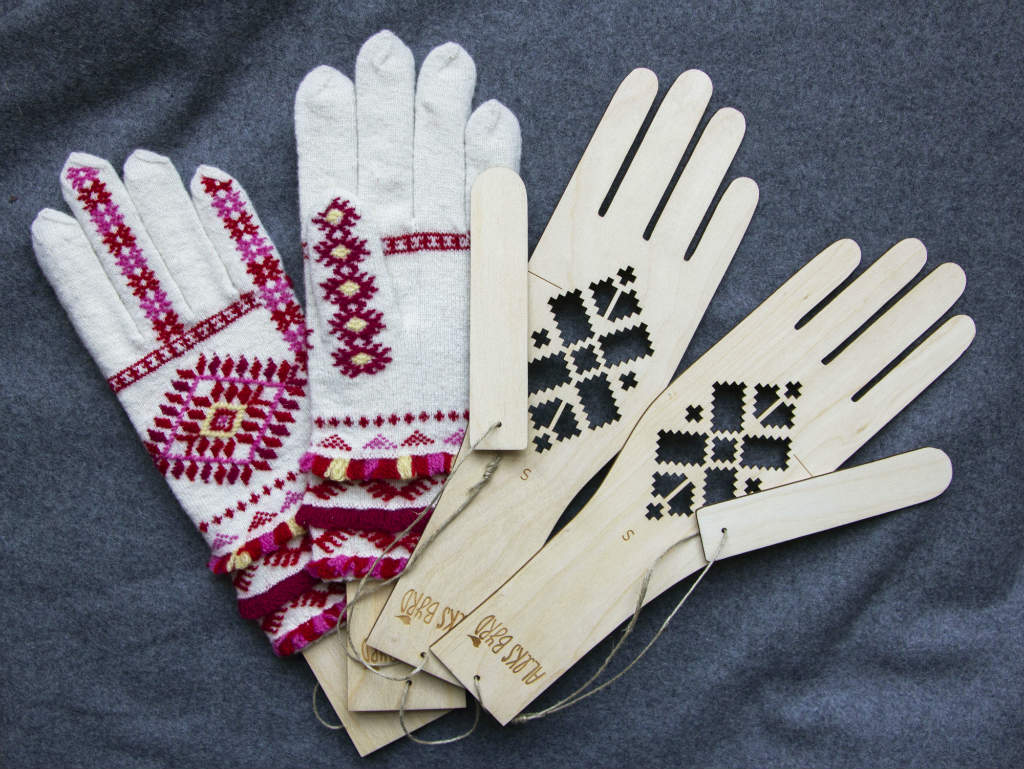 Glove & Mitten Blockers