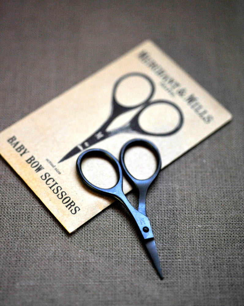 BABY BOW SCISSORS – Hammer And Spear