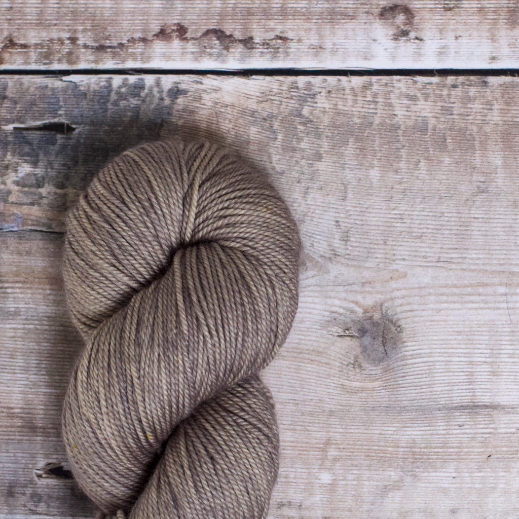 Magpie Fibers Swanky DK