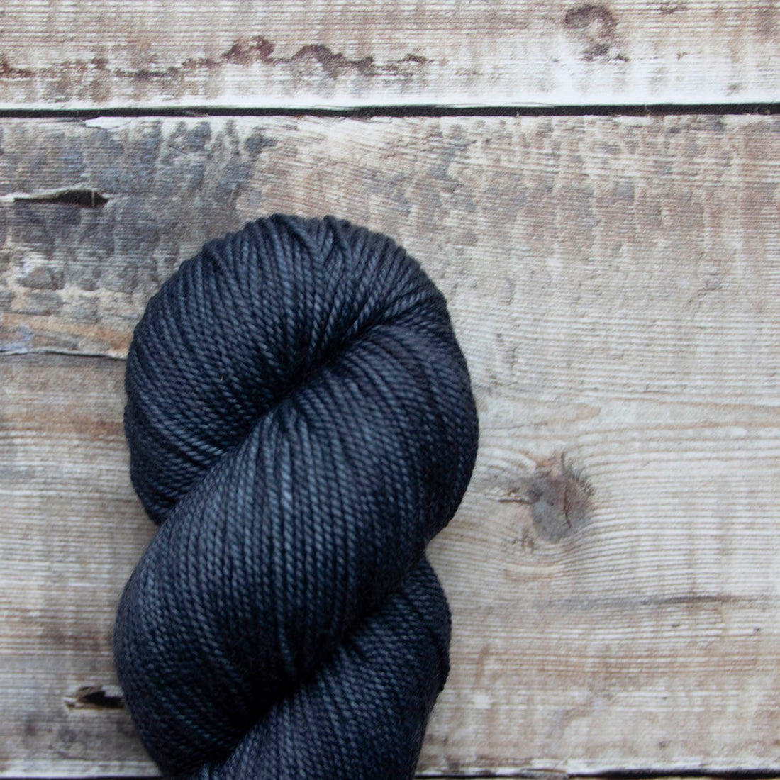 Magpie Fibers Swanky DK