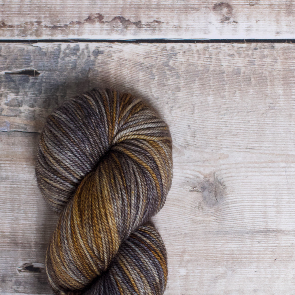 Magpie Fibers Swanky DK