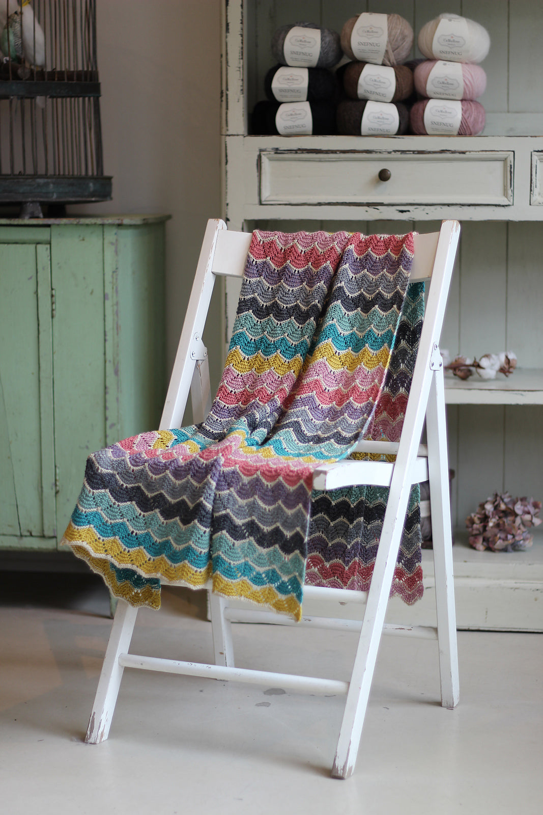 CaMaRose Loops Blanket Pattern