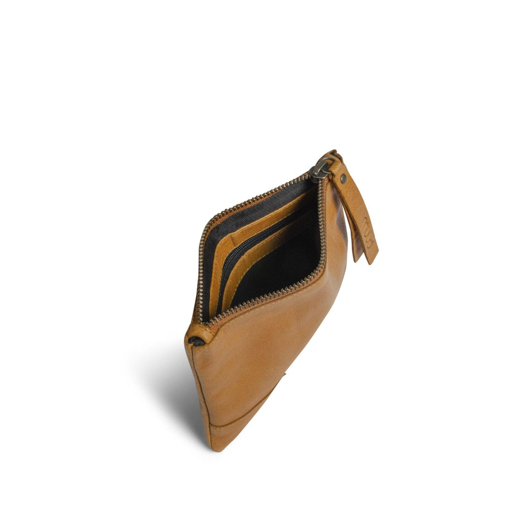 muud Wind Leather Clutch