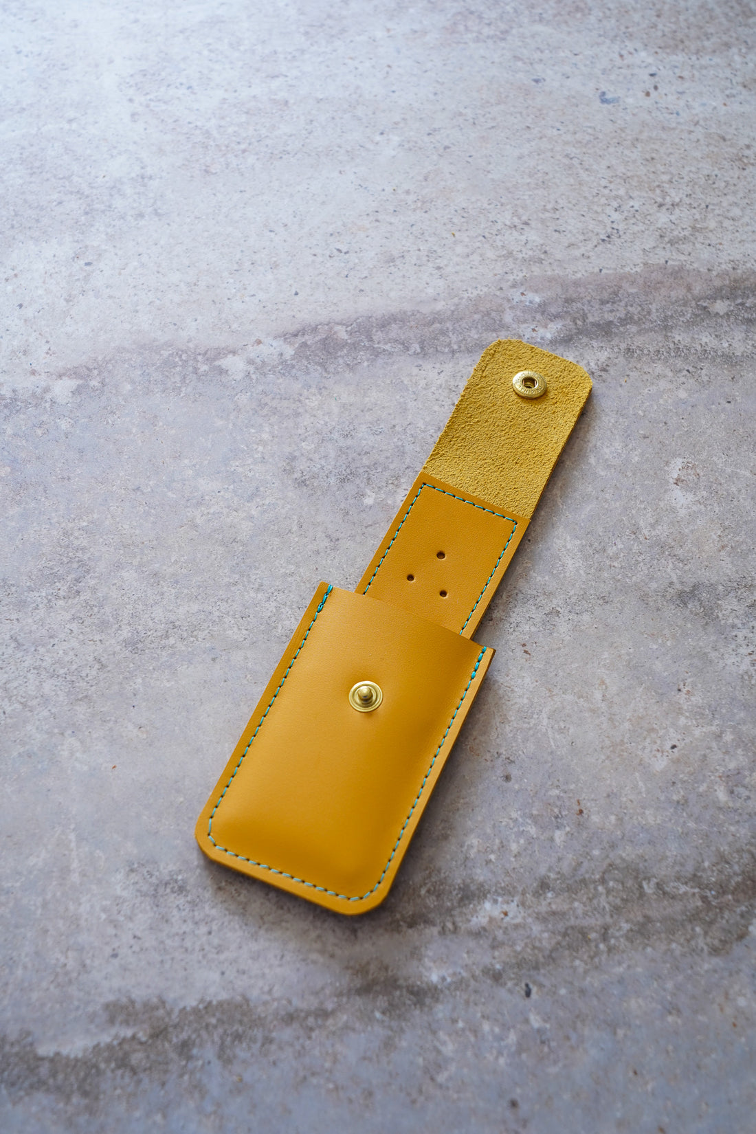 Hide & Hammer Leather Darning Needle Case