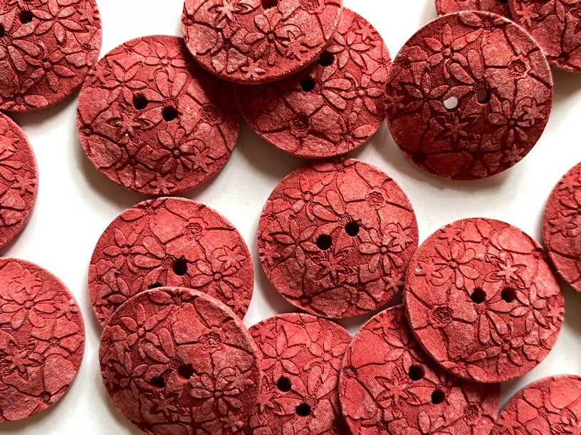 Red blue recycled cotton flower design buttons TGB5257