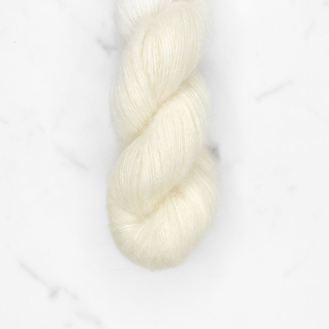 Magpie Fibers Plume