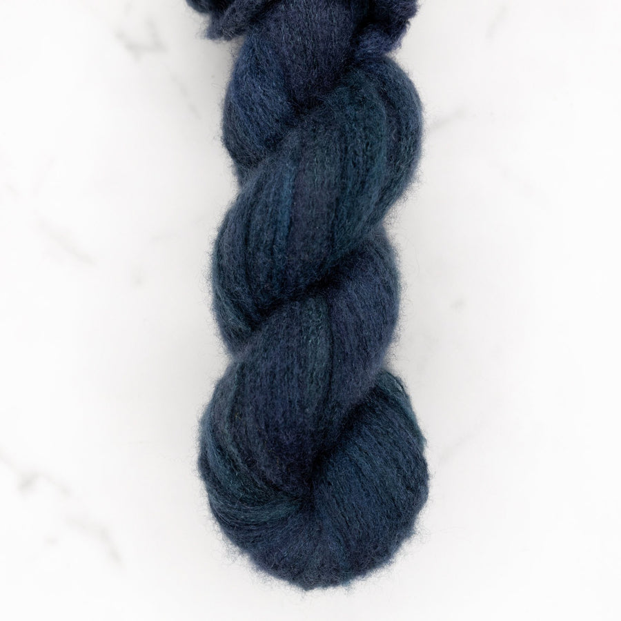 Magpie Fibers Plume