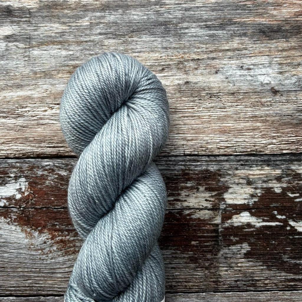 Magpie Fibers Swanky DK