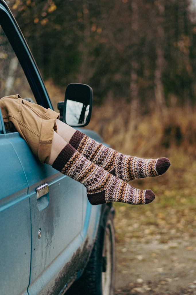 Unfolding Landscapes – 17 Knits for the Road