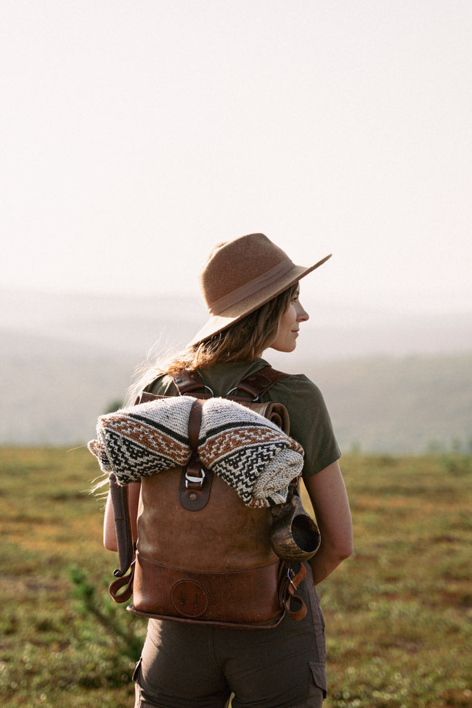 Unfolding Landscapes – 17 Knits for the Road