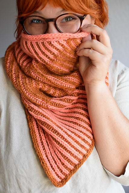 Townie Cowl by Sosu Knits Yarn Bundle