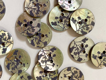Shell Button with Dark Purple / Blue Laser Leaf Pattern Size 18mm - TGB2648