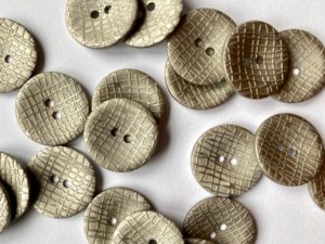 River Shell Soft Slightly Metallic Mink Colour Button with Raised Design Size 18mm - TGB5168