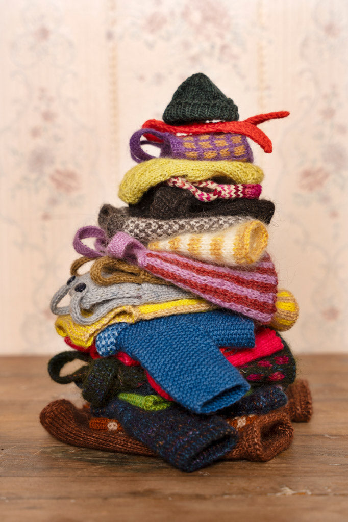 Chez Myrtil: More Seamless Friends to Knit and Love by Cinthia Vallet