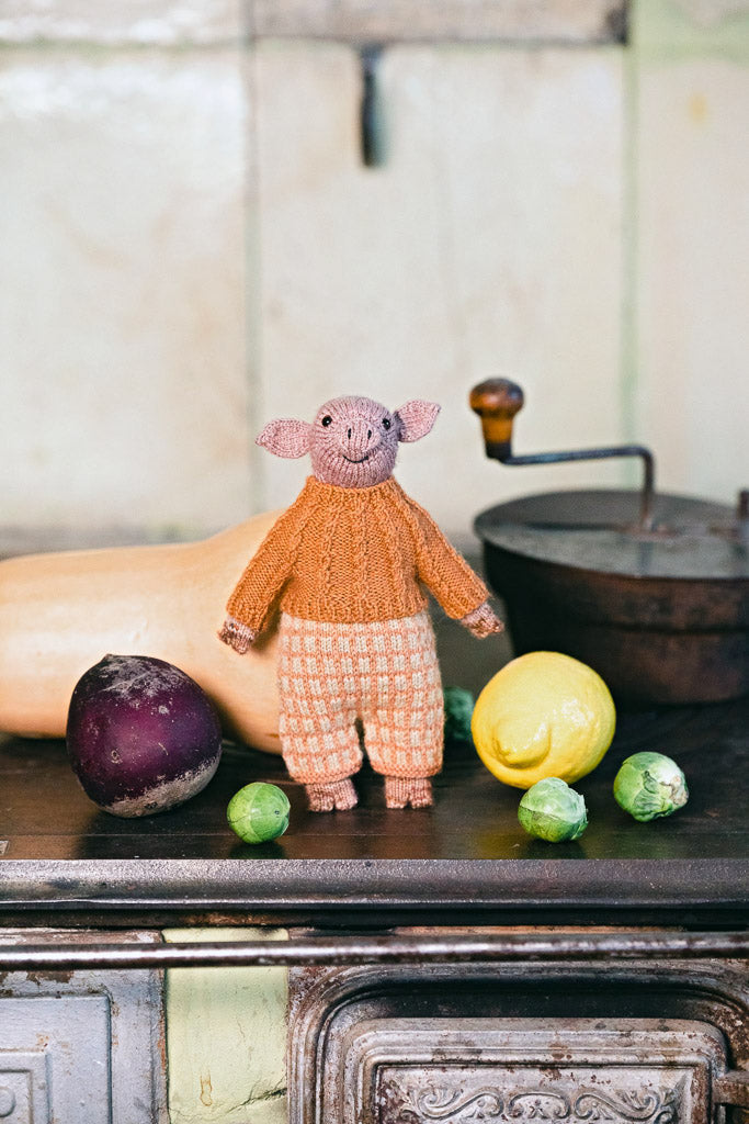 Mouche & Friends: Seamless Toys to Knit and Love by Cinthia Vallet