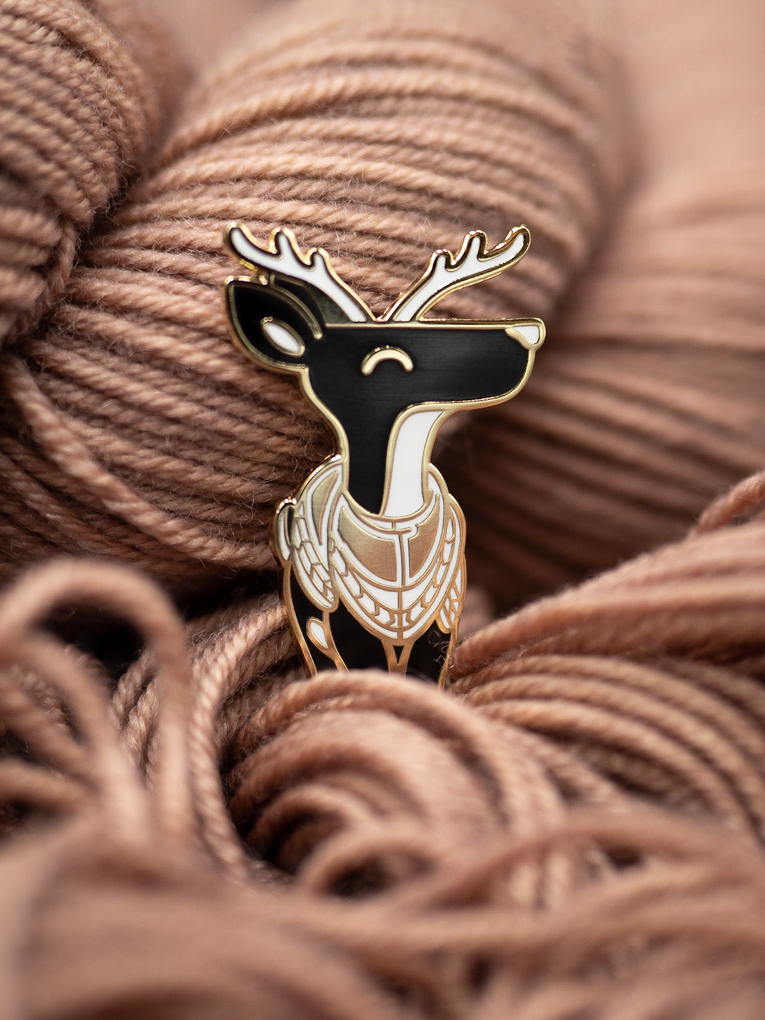 Jill the White-Tailed Deer (enamel pin)