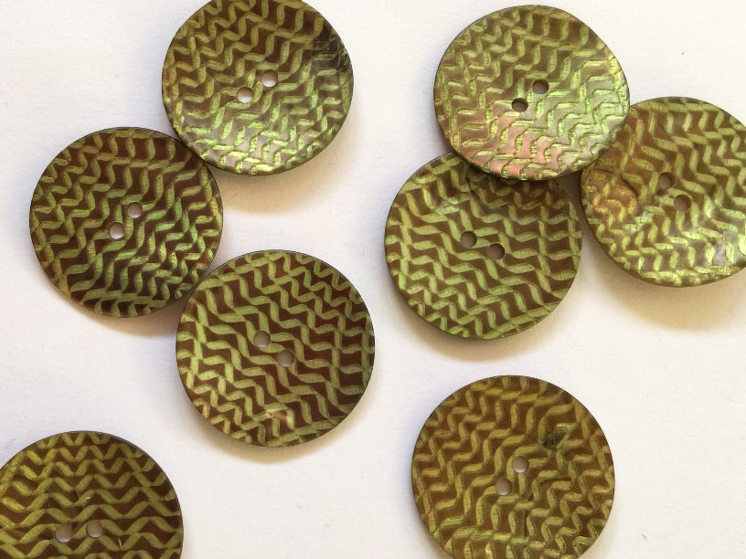 Olive / Lime Laser Design Shell Button 22mm - TGB2696